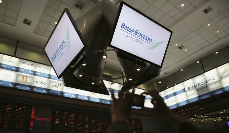 brazil-stocks-higher-close-trade-1b4c