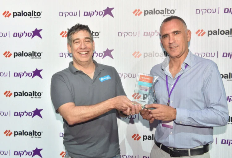 claude-model-leak-sends-cybersecurity-204b