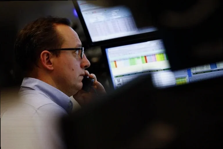 compass-diversified-stock-surges-292-ddef