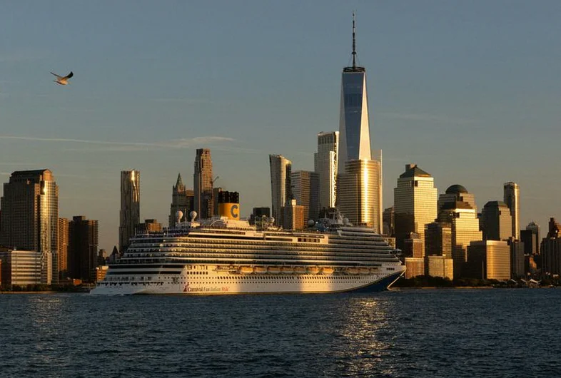 cruise-operator-carnival-cuts-annual-c33e