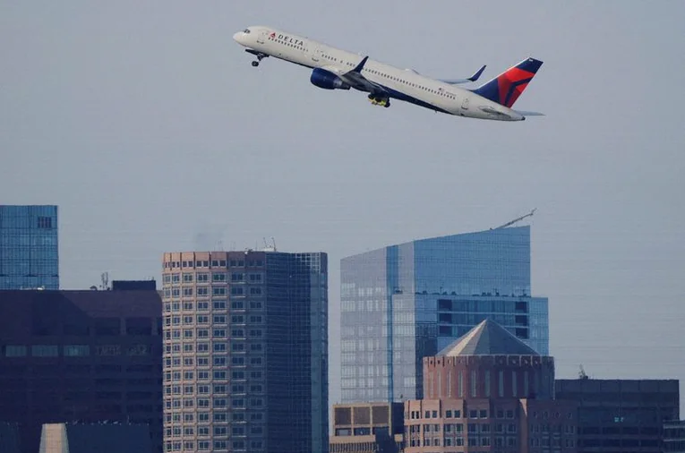 delta-air-lines-refinery-bet-bcd0