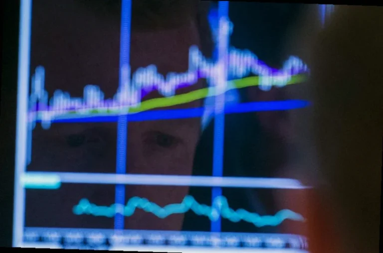 denmark-stocks-higher-close-trade-8fac