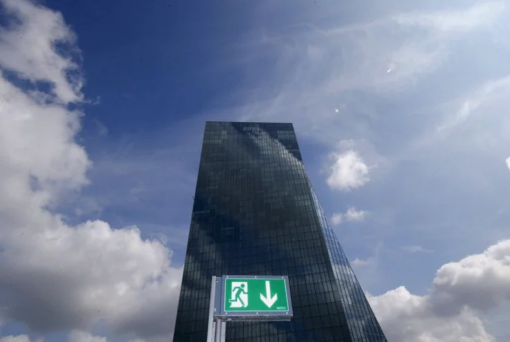 erste-group-european-speculative-default-40ca