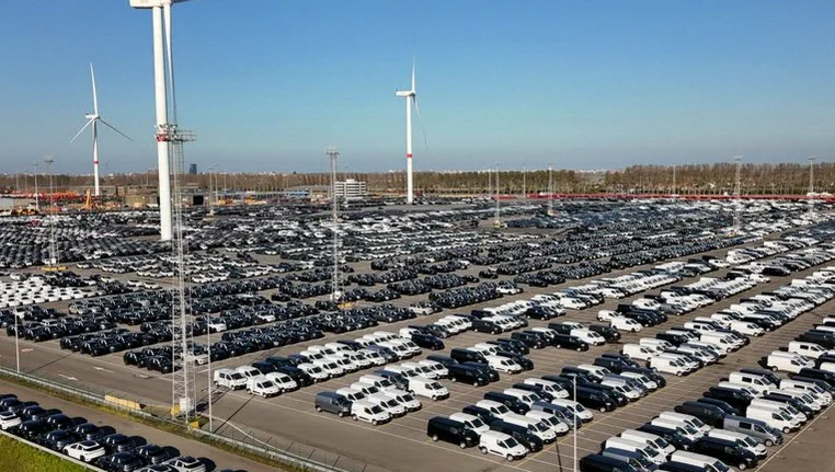 european-car-sales-rise-modestly-fb4c