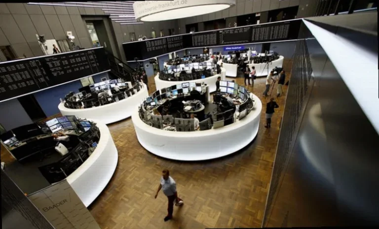 european-stocks-edge-lower-investors-a633