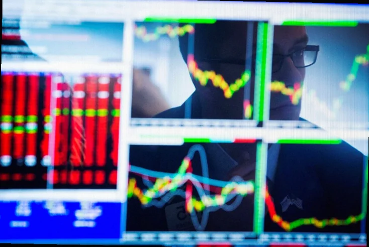 fitch-revises-fmc-outlook-leverage-8cfc