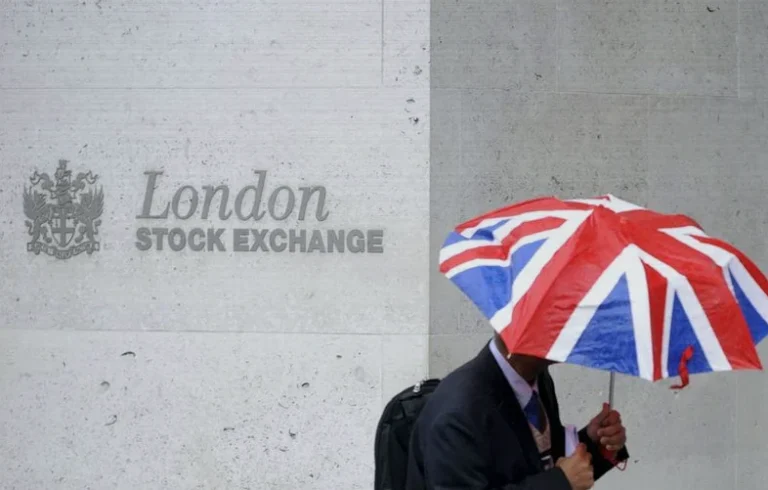 ftse-100-today-equities-slide-3402