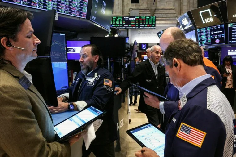 futures-tick-higher-amid-hopes-97f3