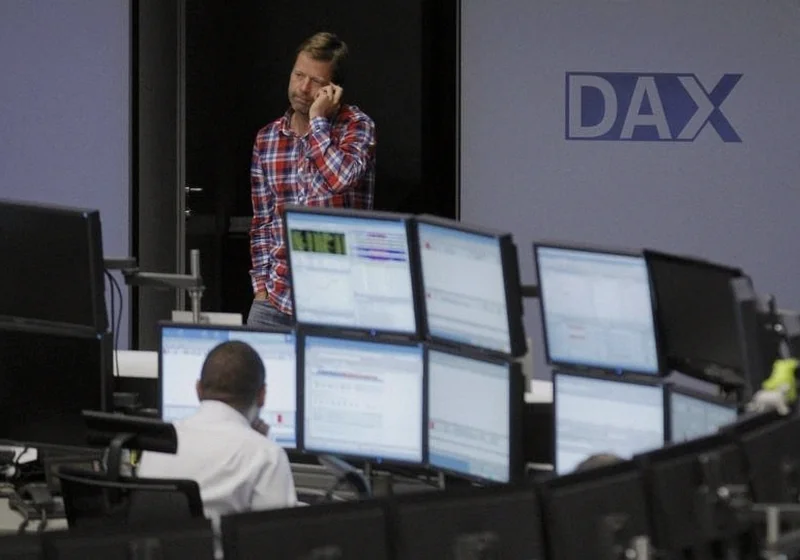 germany-stocks-lower-close-trade-f619