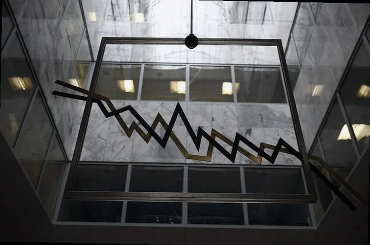 greece-stocks-lower-close-trade-a87e