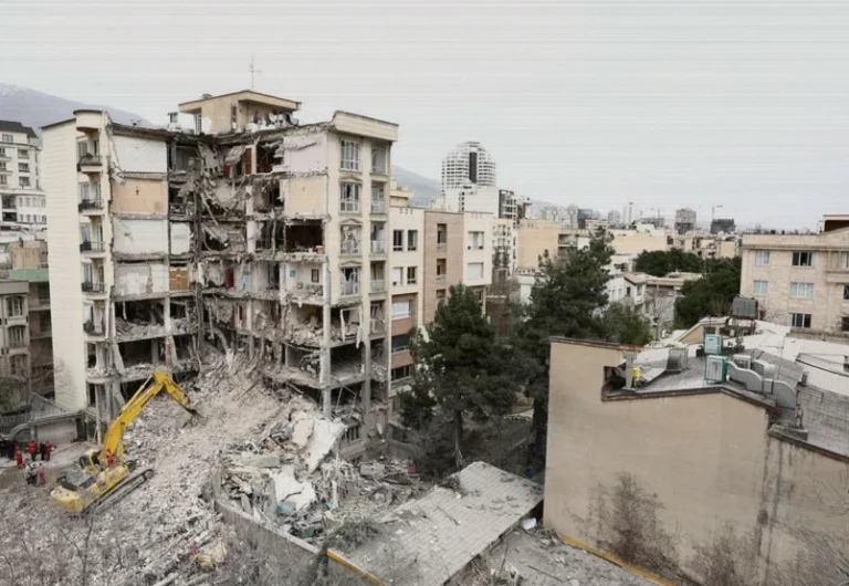 israel-strikes-tehran-trump-negotiating-85f7