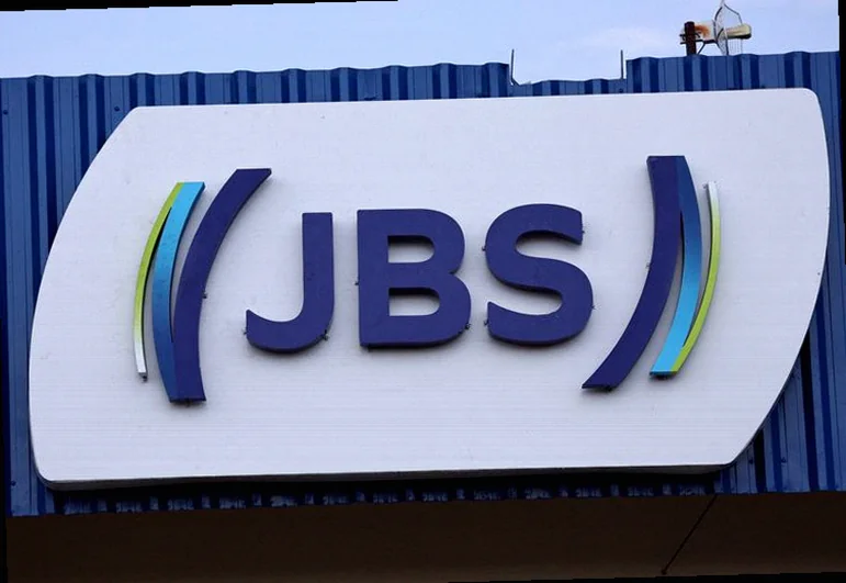 jbs-posts-stable-profit-despite-2bff