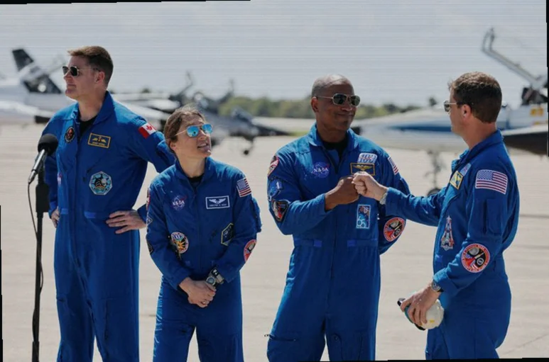 nasa-artemis-astronauts-enter-final-2c2b