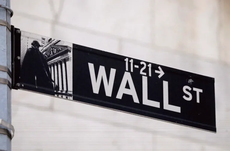 oaktree-private-credit-fund-pay-d6f1