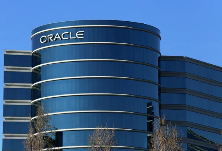 oracle-lays-off-employees-latest-b153