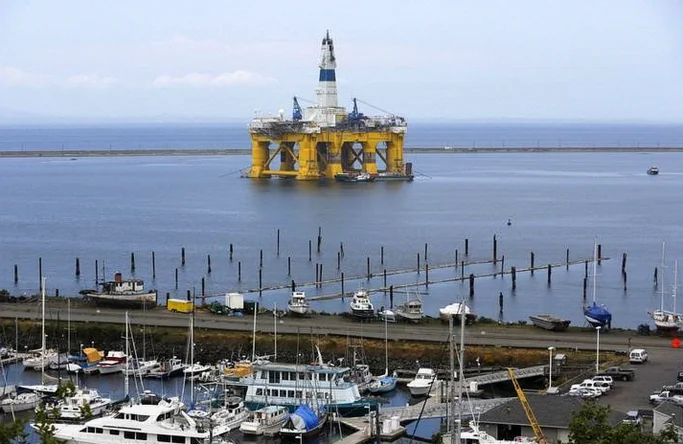 pharos-energy-reports-revenue-decline-eea9