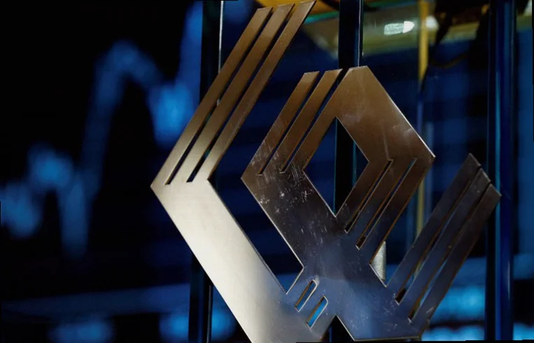 poland-stocks-lower-close-trade-7631