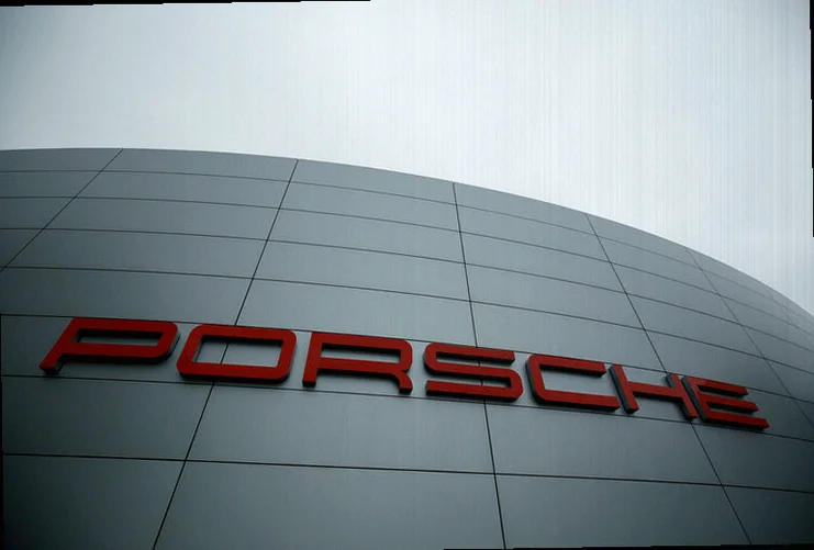 porsche-profit-dips-fiscal-2025-7c44