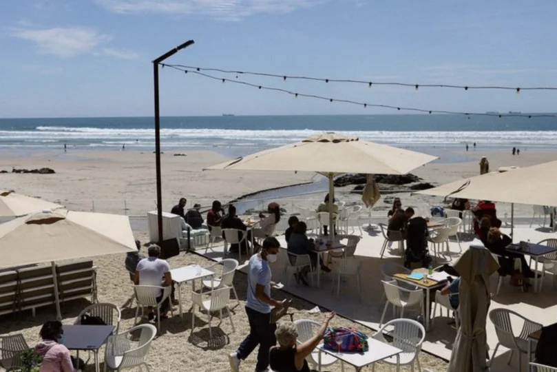 portugal-stocks-lower-close-trade-3f9f