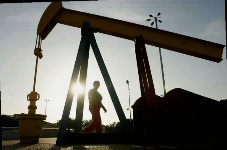 raymond-james-petroleum-inventories-rose-52fb