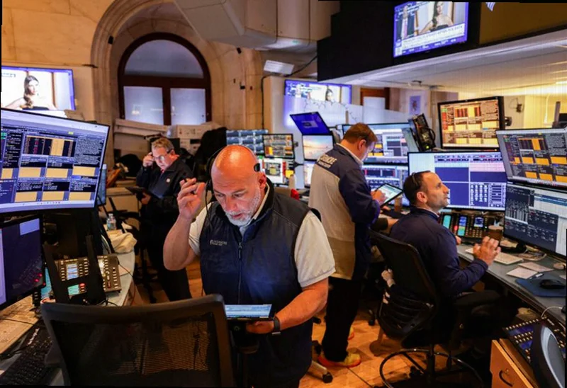 shares-fall-early-2026-action-ec1b