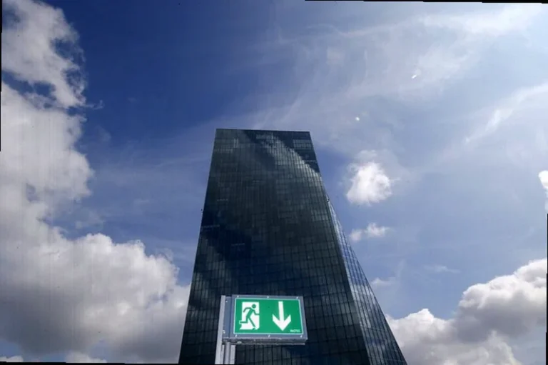 six-group-ceo-sees-better-39bf