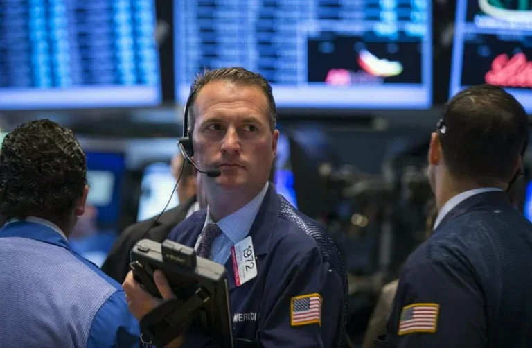 stock-futures-fall-iran-fears-afa4