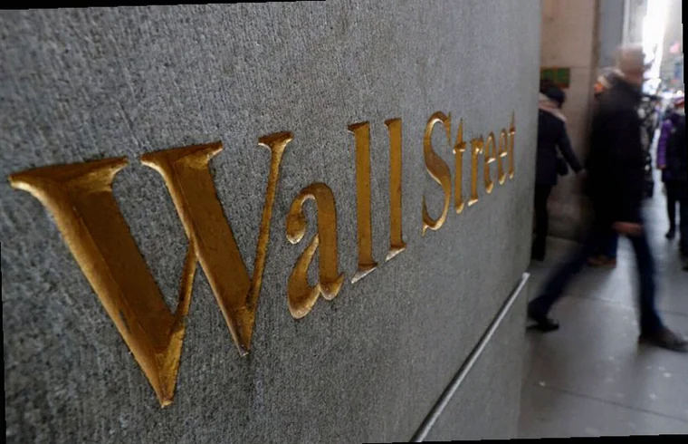 stocks-higher-close-trade-dow-4b75