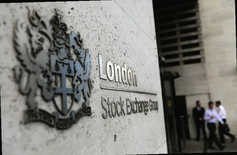 stocks-higher-close-trade-investing-374e