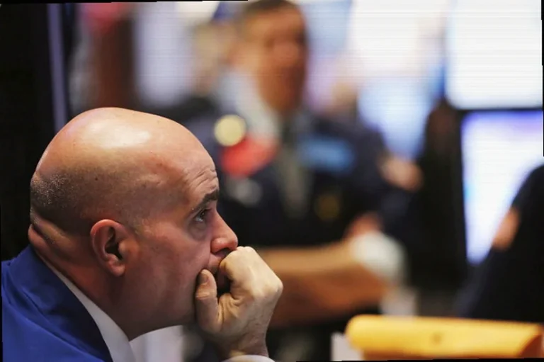 trade-desk-stock-falls-omnicom-9bb1