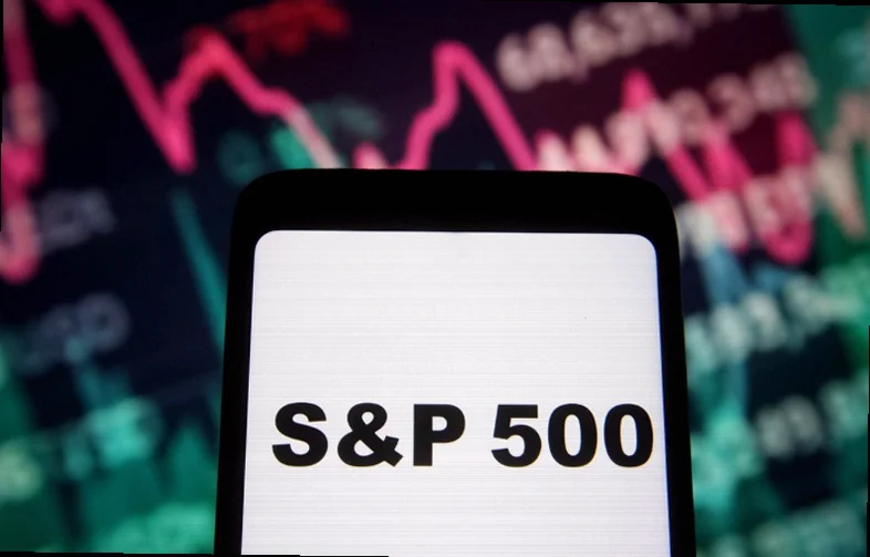 trend-following-investors-sell-190b-b9b0