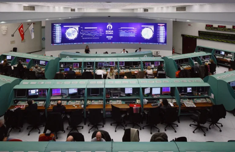 turkey-stocks-higher-close-trade-3812