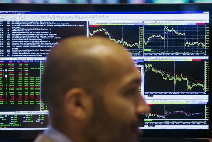 white-house-reviewing-sec-proposal-d458