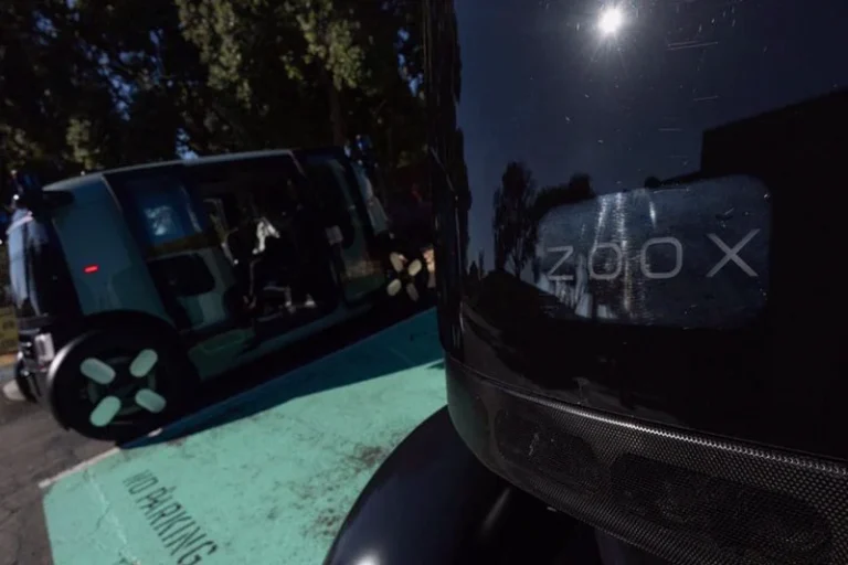 zoox-widen-robotaxi-footprint-san-b6bd