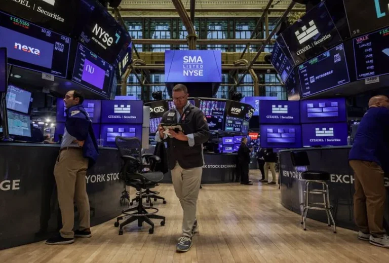 500-nasdaq-open-higher-after-e98c