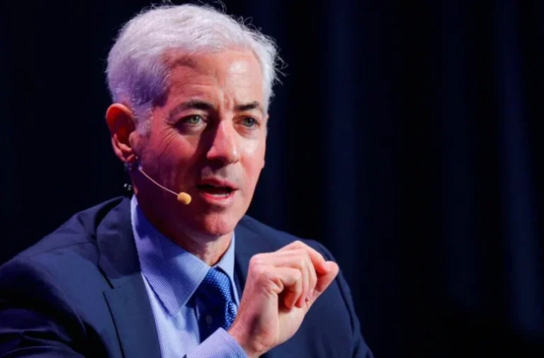 ackman-billion-universal-bet-hinges-8953