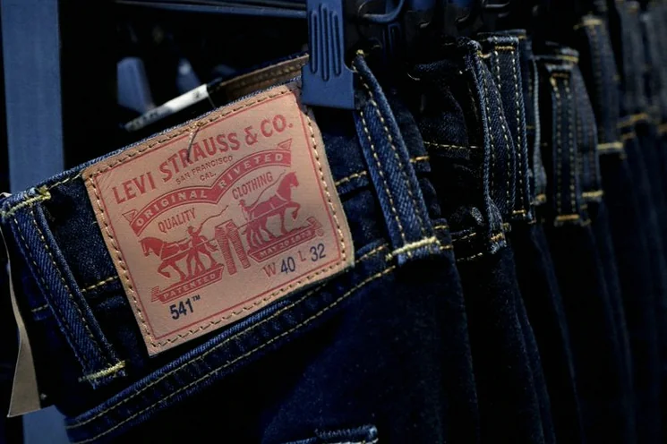 after-hours-movers-levi-greenbrier-dd28