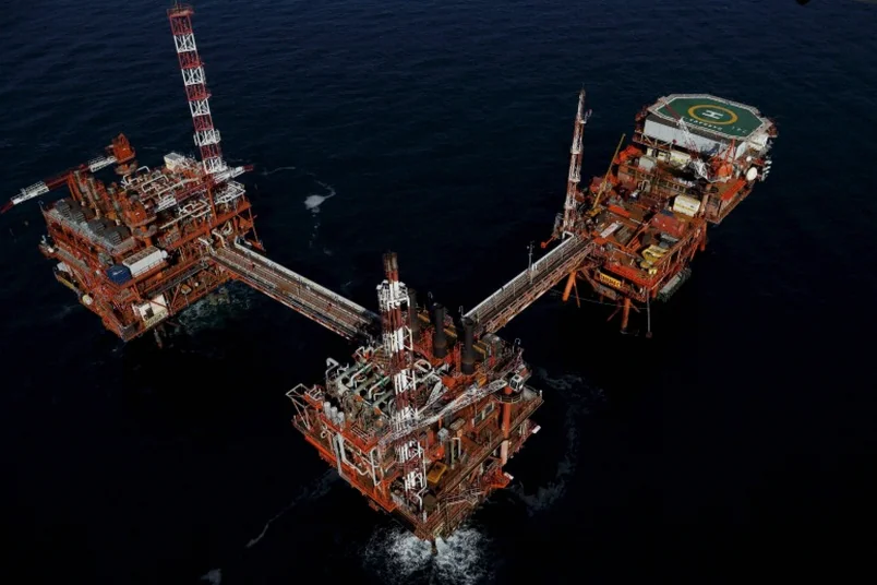 airline-stocks-soar-oil-prices-0bfc