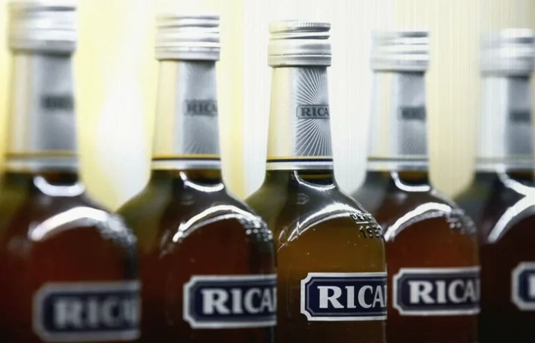 alcohol-giants-seek-india-duty-770b