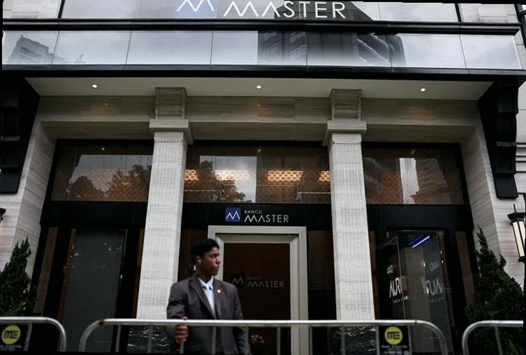 analysis-brazil-shackles-public-pension-6f2e