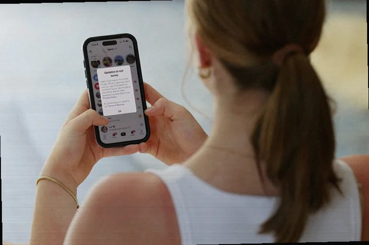 analysis-under-global-spotlight-australia-de29