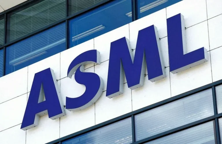 asml-investors-bet-picks-shovels-0b43
