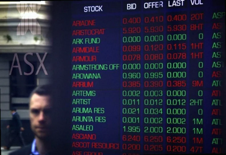 australia-stocks-higher-close-trade-2cdd