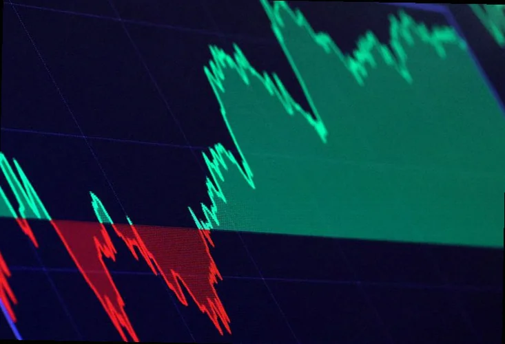 beaten-down-software-stocks-buy-ef38