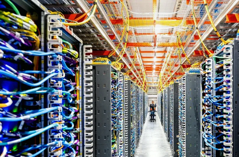 big-tech-puts-financial-heft-7dbe