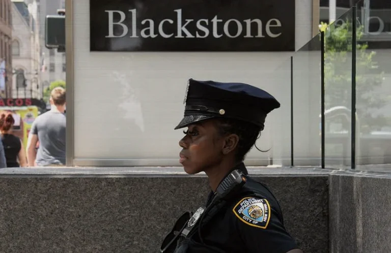 blackstone-designed-funds-credit-cycles-3faf