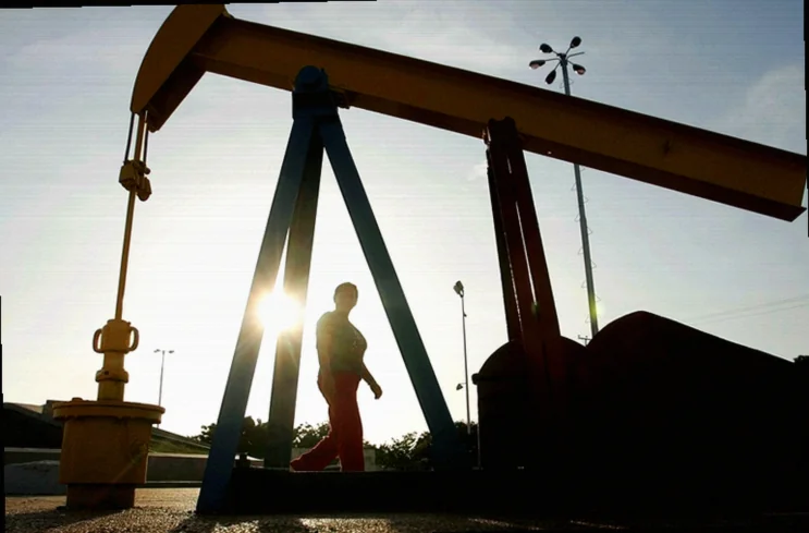 bofa-hormuz-transits-down-normal-46c8