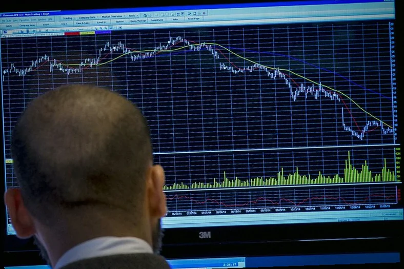 buy-these-steel-stocks-benefiting-90ff