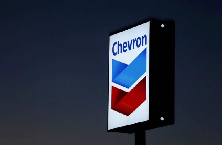 chevron-exxon-mobil-slump-premarket-d077