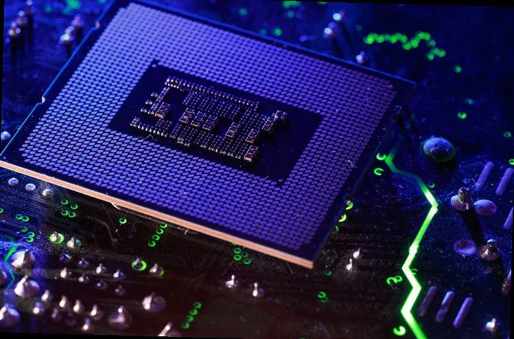 chipmakers-hit-record-highs-intel-535e